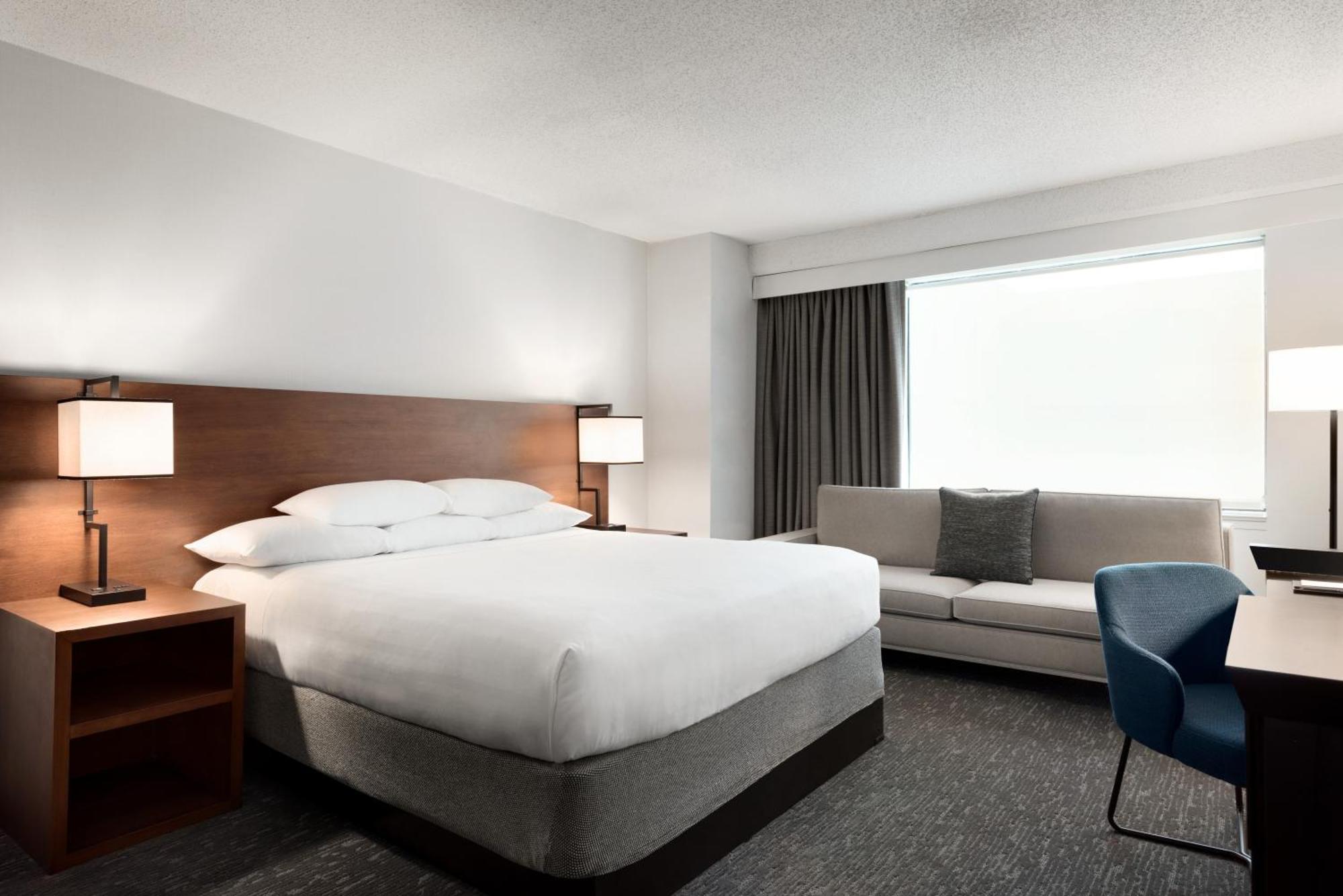 Hyatt Regency Chicago Hotel 3*