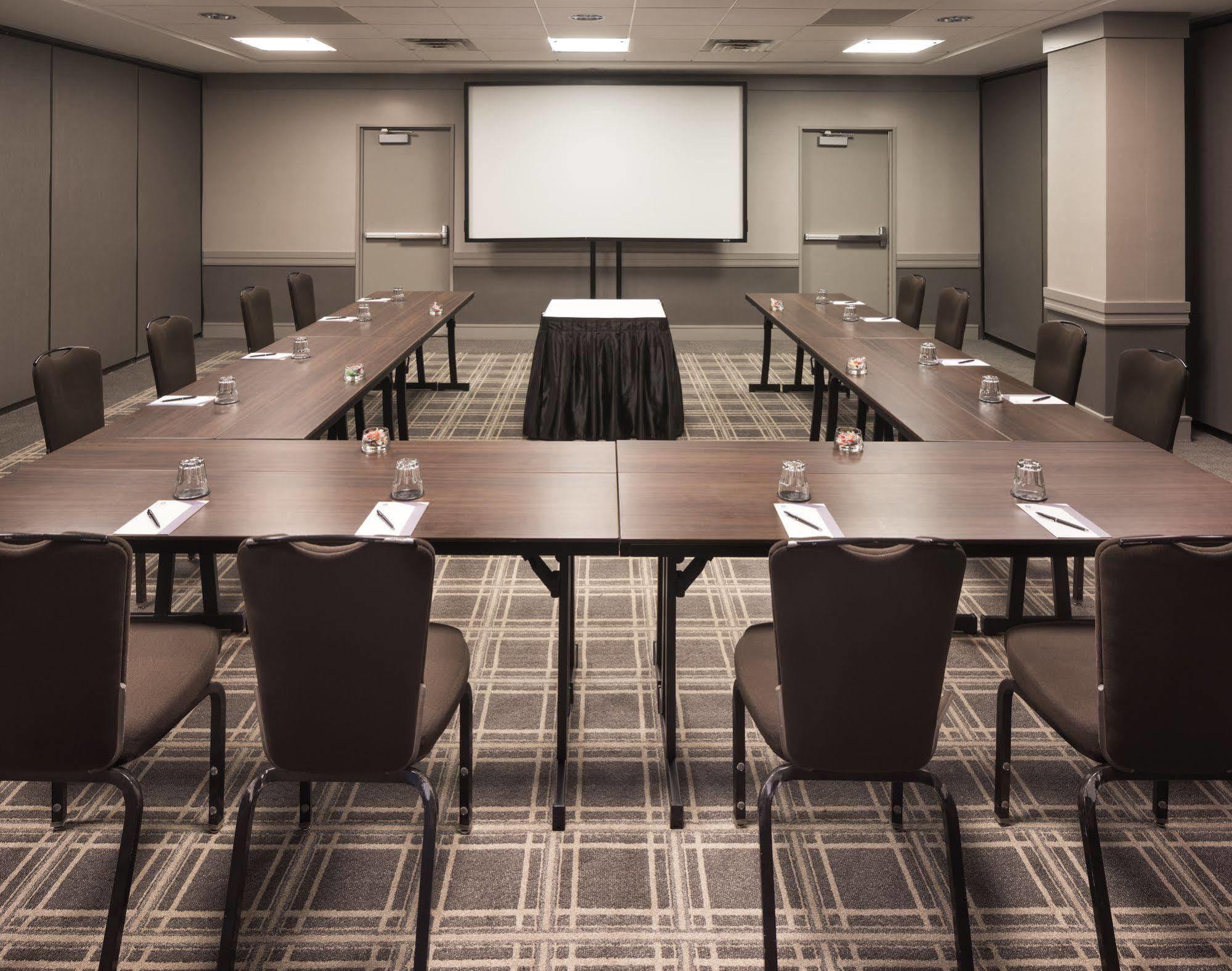 Hyatt Regency Chicago 3*